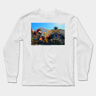 Harrah's Resort Hotel Las Vegas America Long Sleeve T-Shirt